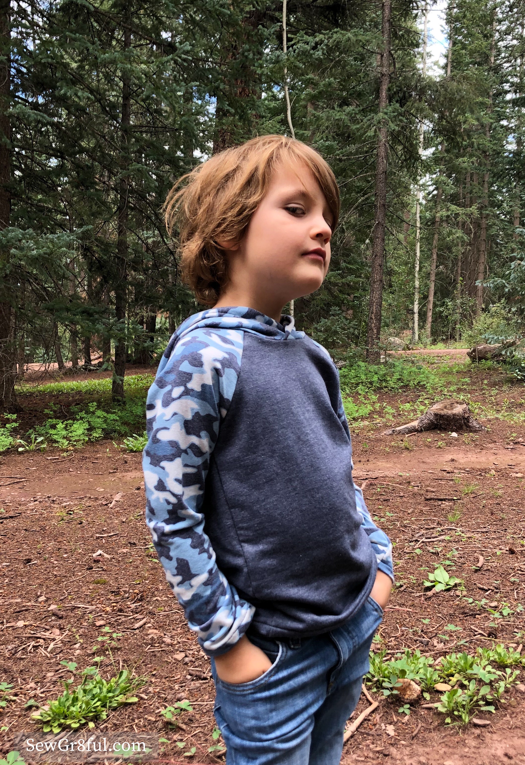 E6565584-C9B8-42F9-ABB6-C6D1C80EBDBB 2