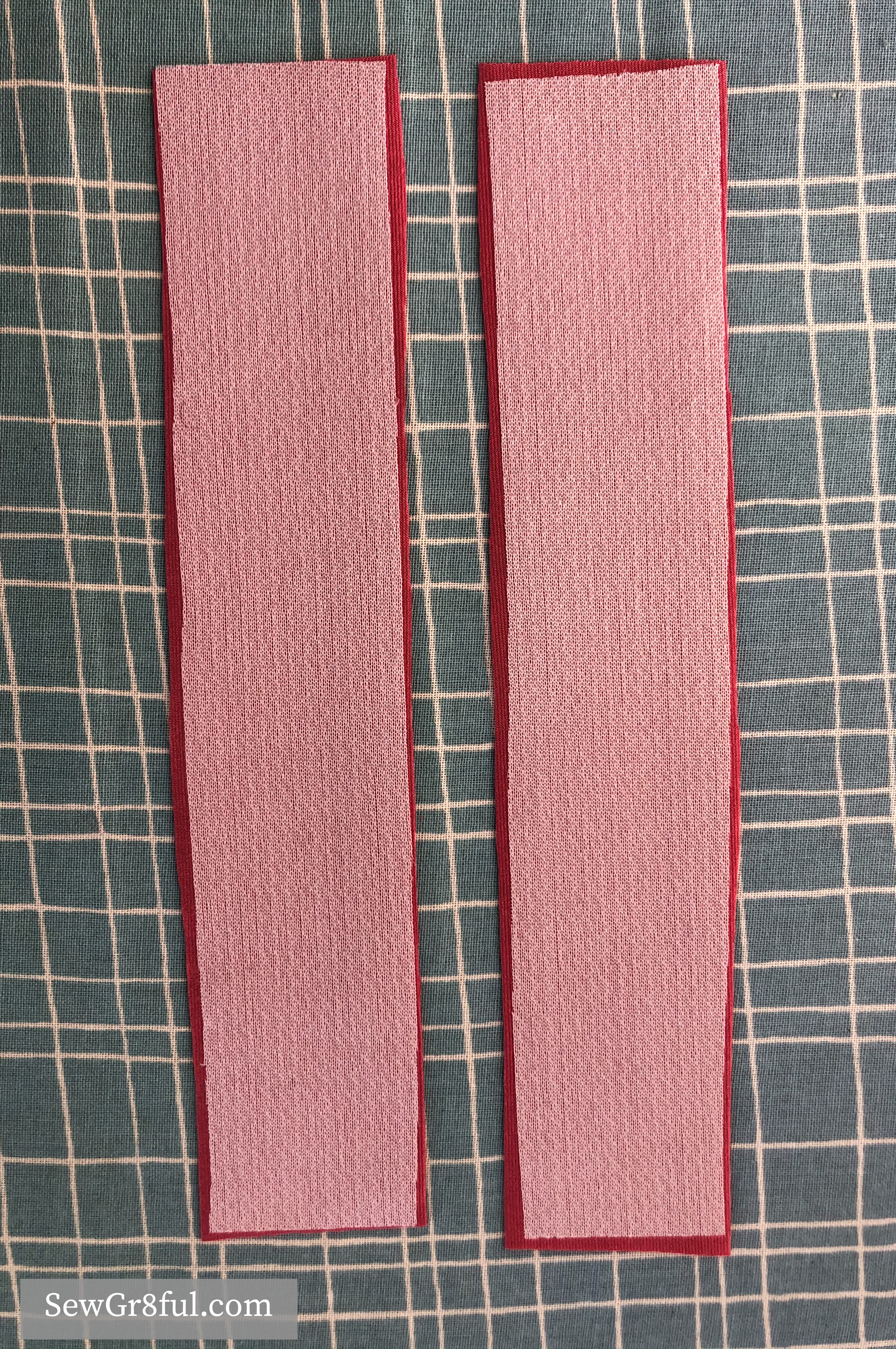 D8EFE3AC-6A12-470D-8766-A6C283A3C352